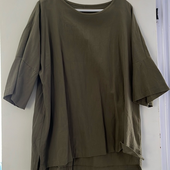 Olive green women’s plus sized blouse - Picture 1 of 1